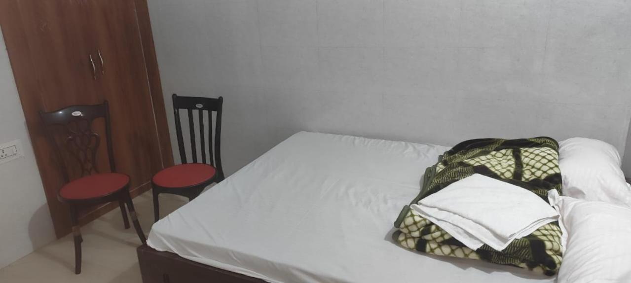 Hotel Radhey Krishna Patna  Buitenkant foto